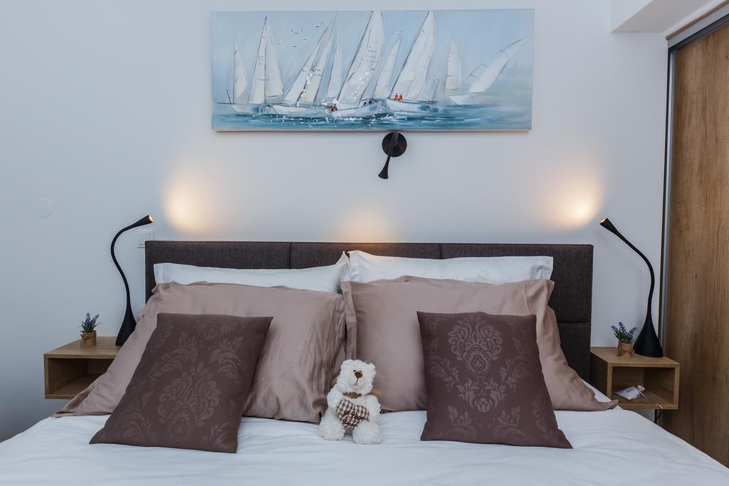 Villa Apartments Katja Trogir Ngoại thất bức ảnh