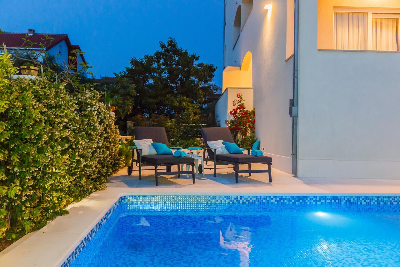Villa Apartments Katja Trogir Ngoại thất bức ảnh